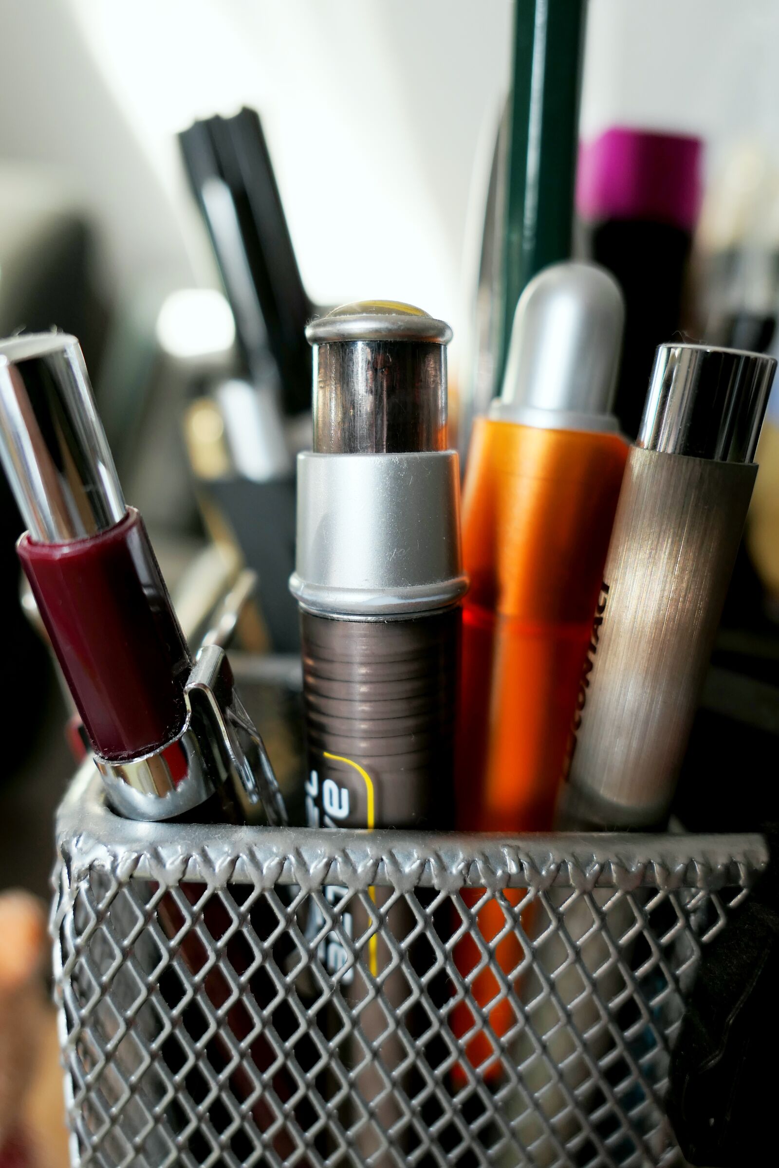 Panasonic Lumix DMC-LX10 (Lumix DMC-LX15) sample photo. Pens, pen, write photography