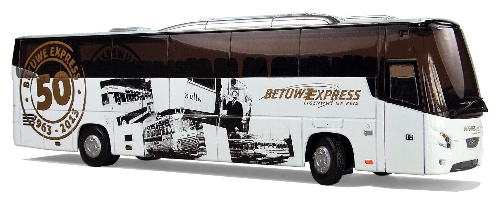 Olympus E-420 (EVOLT E-420) sample photo. Vdl, futura, coach photography