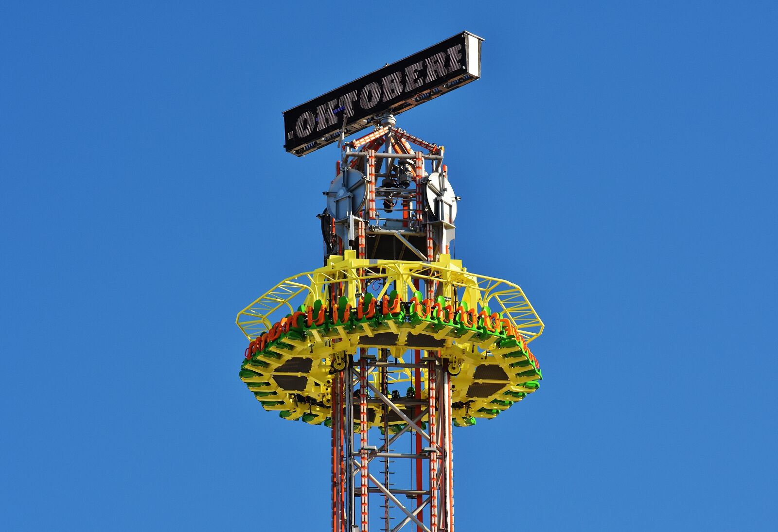 Nikon D7200 sample photo. Oktoberfest, ride, folk festival photography