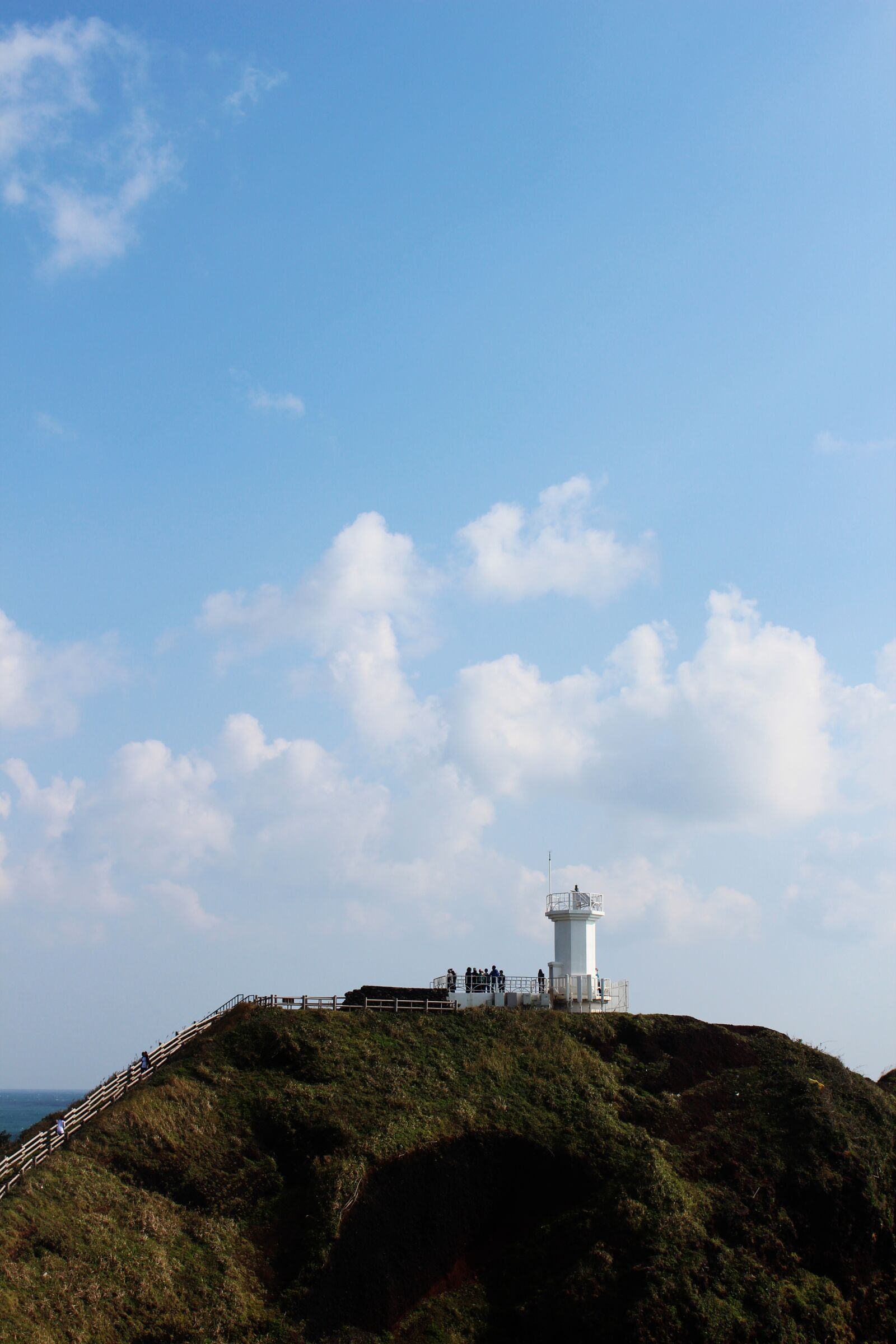 Canon EOS 600D (Rebel EOS T3i / EOS Kiss X5) sample photo. Sky, lighthouse, jeju photography