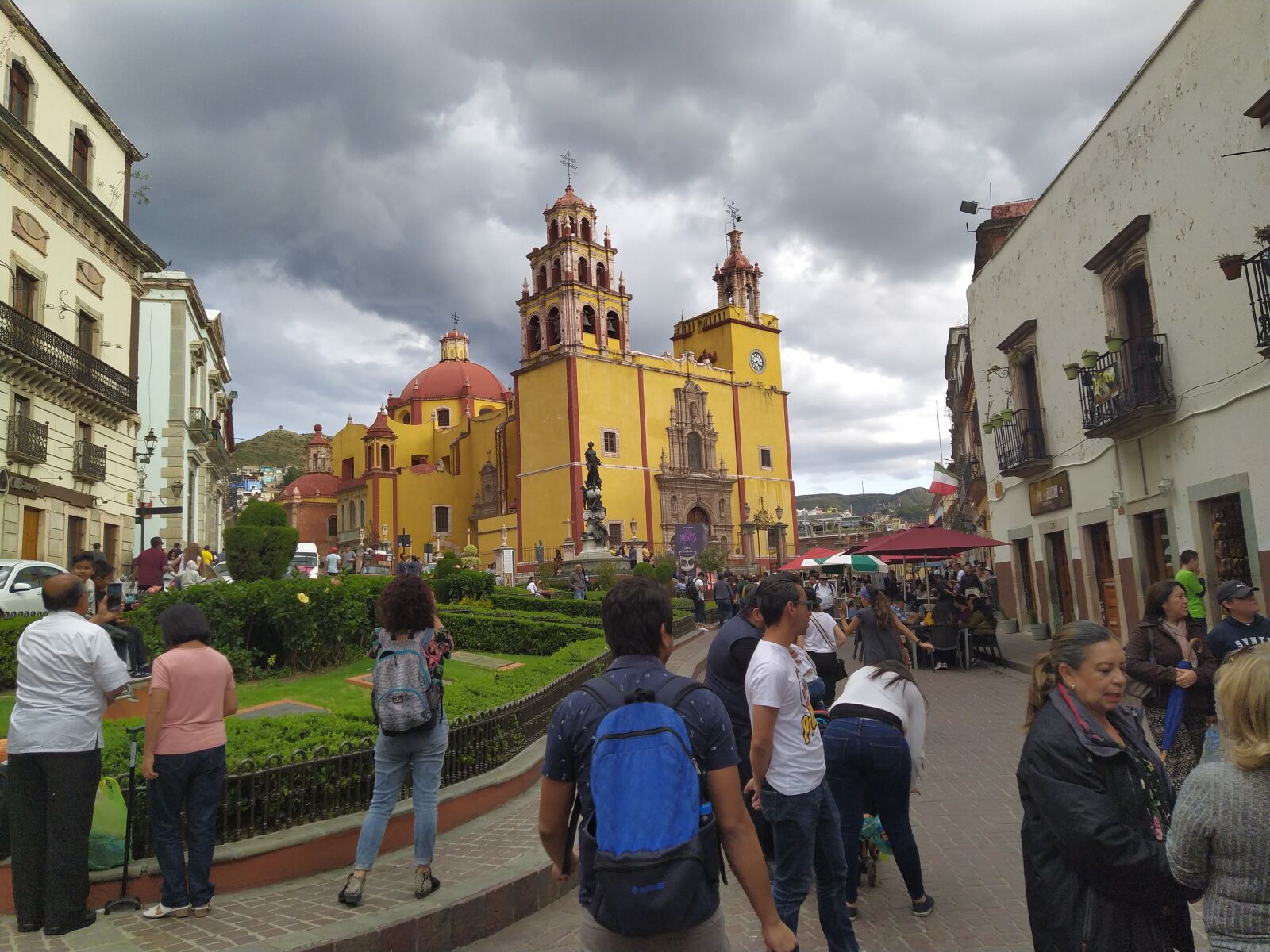 Xiaomi Redmi Note 7 sample photo. Cathedral, the, light photography