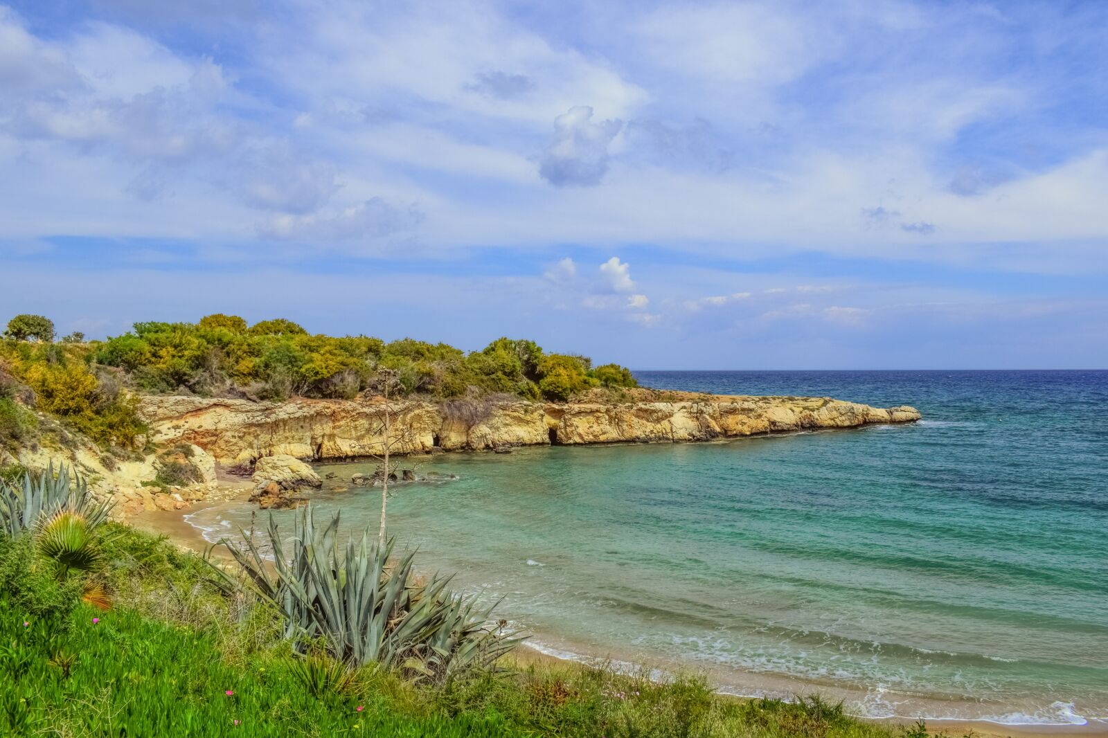 Nikon D3300 sample photo. Beach, cliff, landscape photography