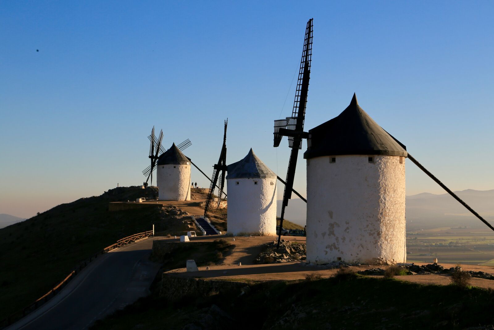 Canon EF 24-105mm F4L IS USM sample photo. Windmill, don quixote, spain photography
