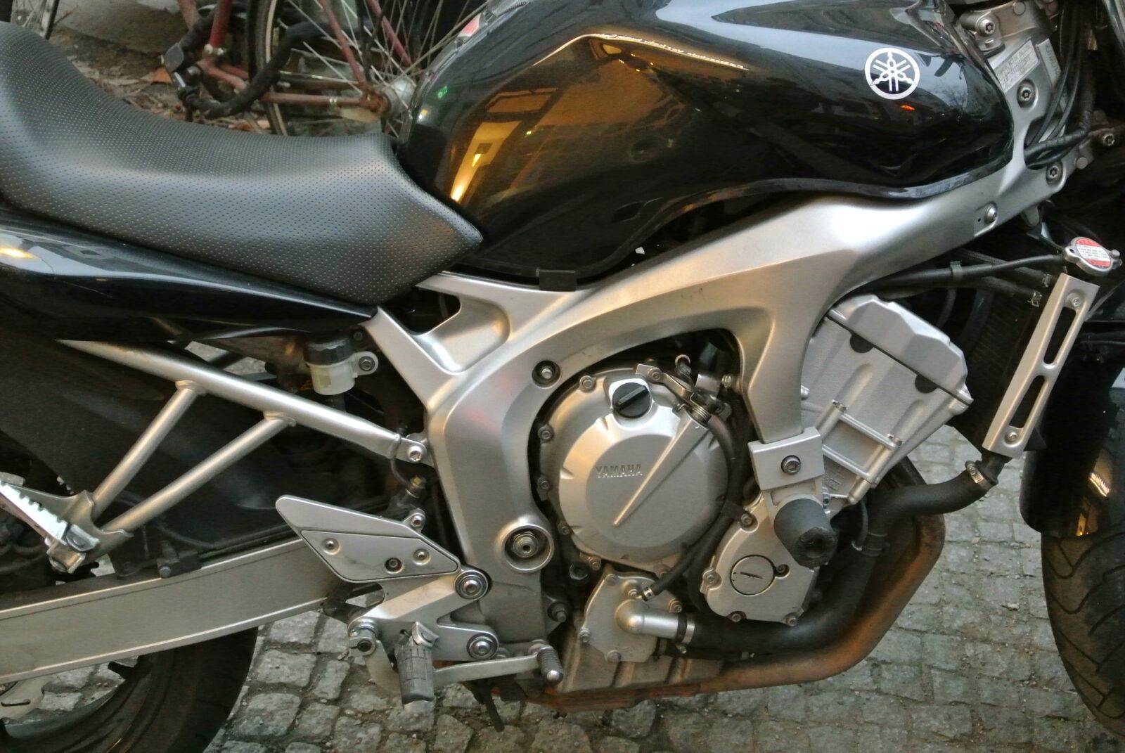 Nikon 1 Nikkor VR 10-30mm F3.5-5.6 sample photo. Motorcycle, engine, bike photography