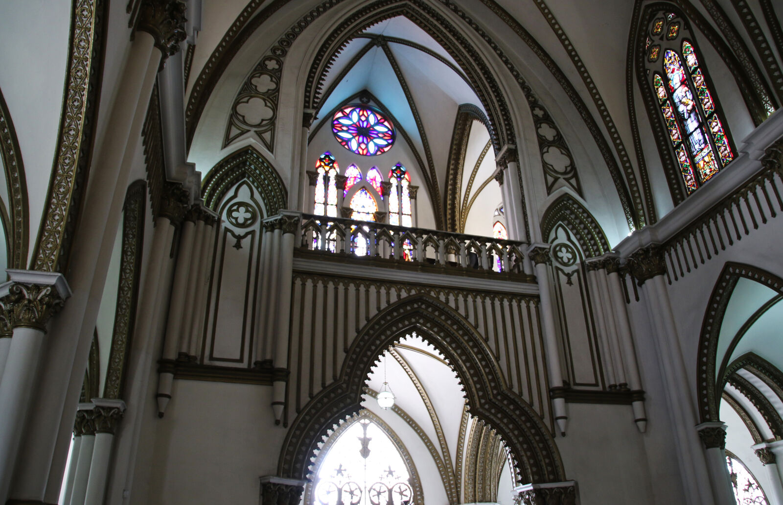 Canon EOS 7D Mark II sample photo. Arched, window, architecture, cathedral photography