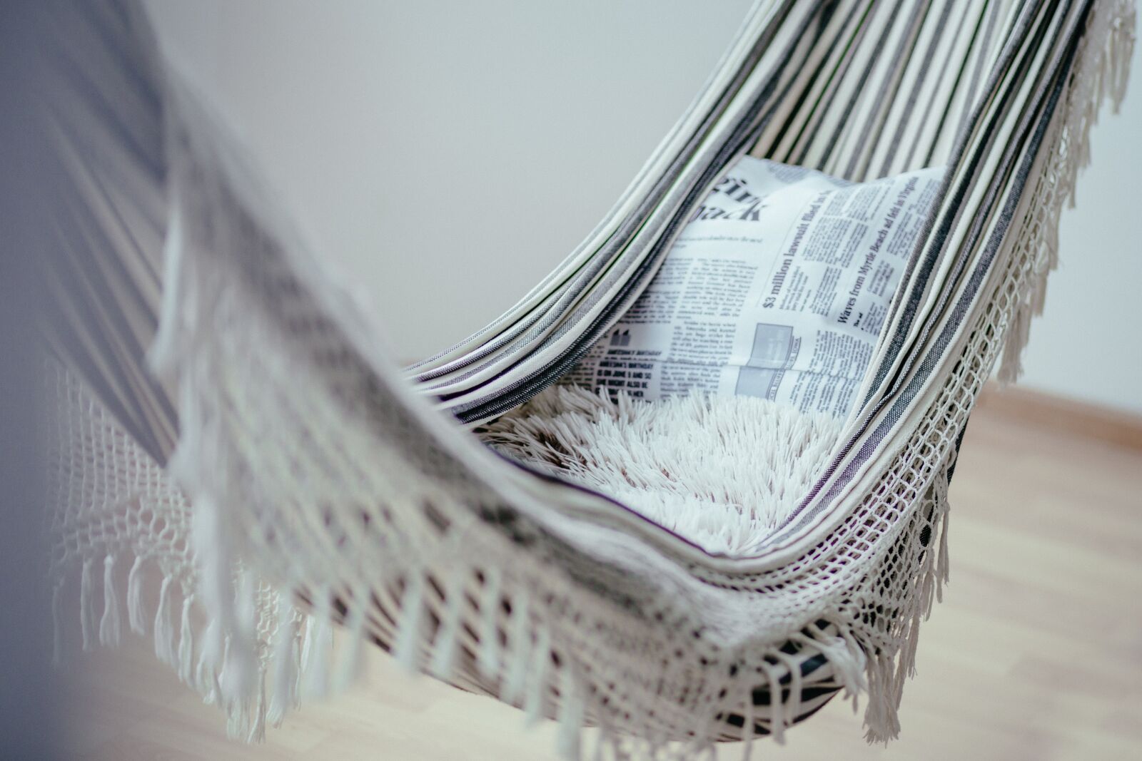Canon EF 85mm F1.8 USM sample photo. Hammock, relax, chill photography