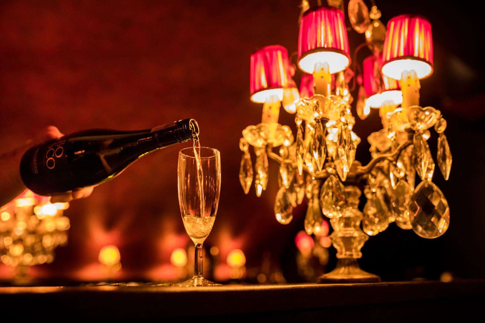 Canon EOS 5D Mark IV sample photo. Bottle, luxury, wine photography