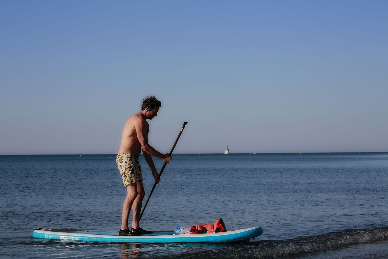 Canon EOS 5D Mark III sample photo. Sea, board, surf photography