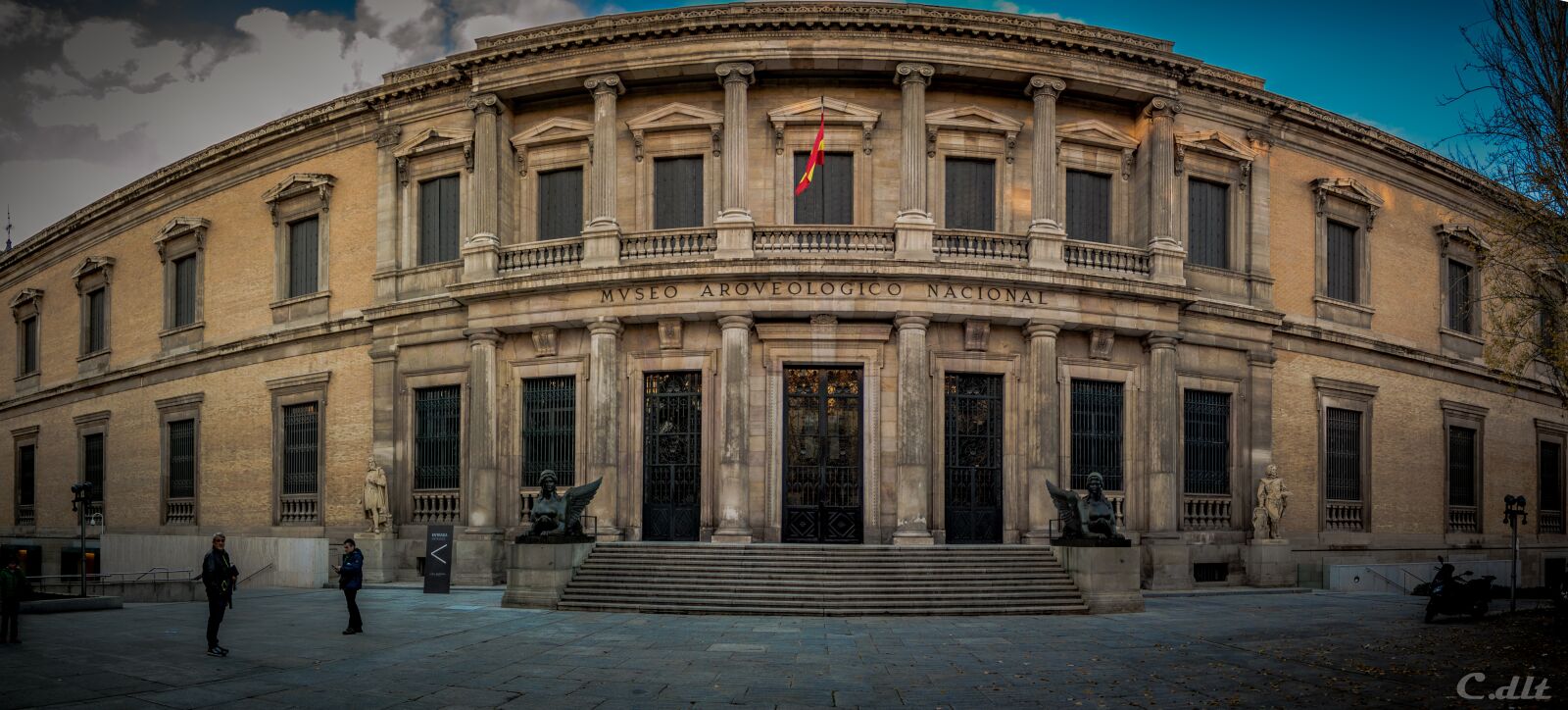 Nikon D3200 sample photo. Madrid, museum, architecture photography