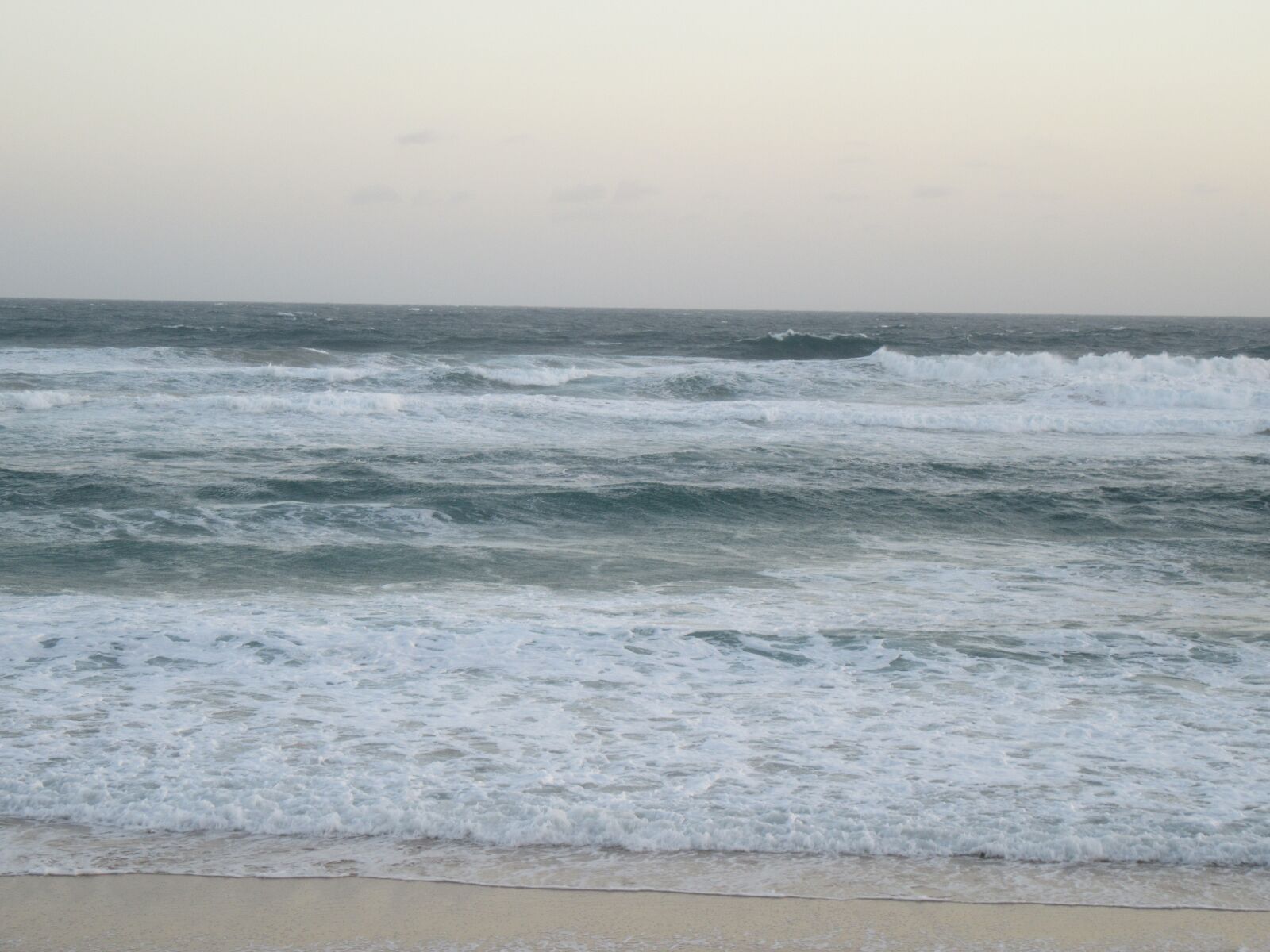 Canon PowerShot SX610 HS sample photo. Ocean, beach, waves photography