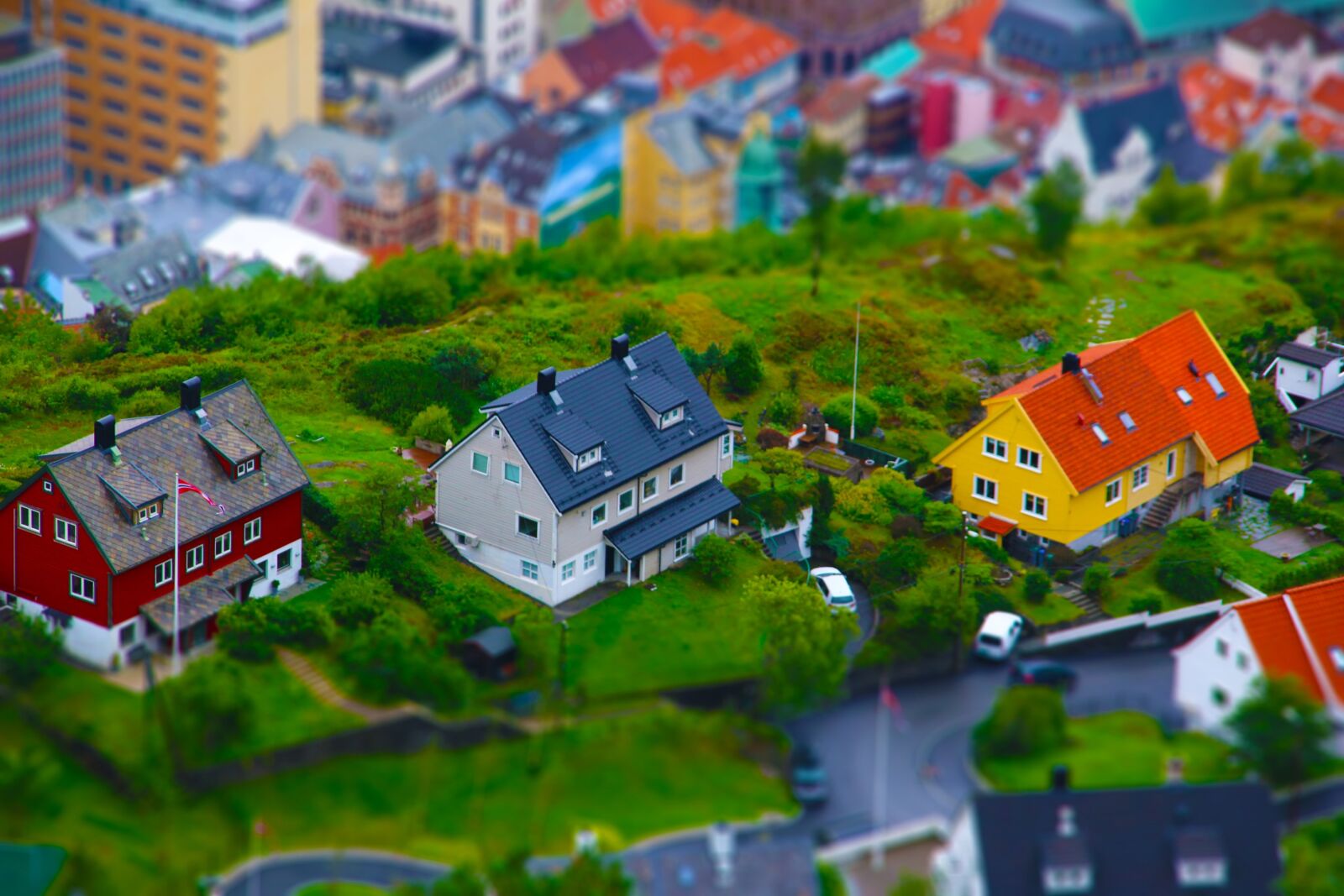 Canon EOS 70D sample photo. Building, bergen, house photography