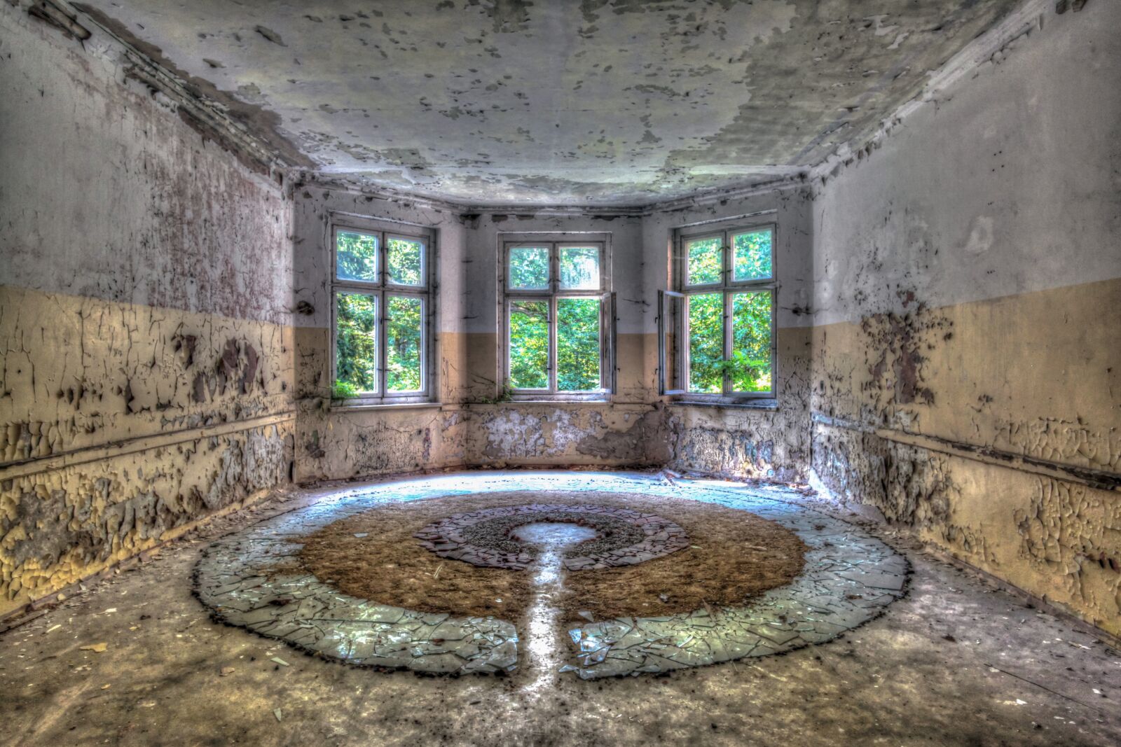 Canon EOS 5D Mark II sample photo. Lost, places, abandoned photography