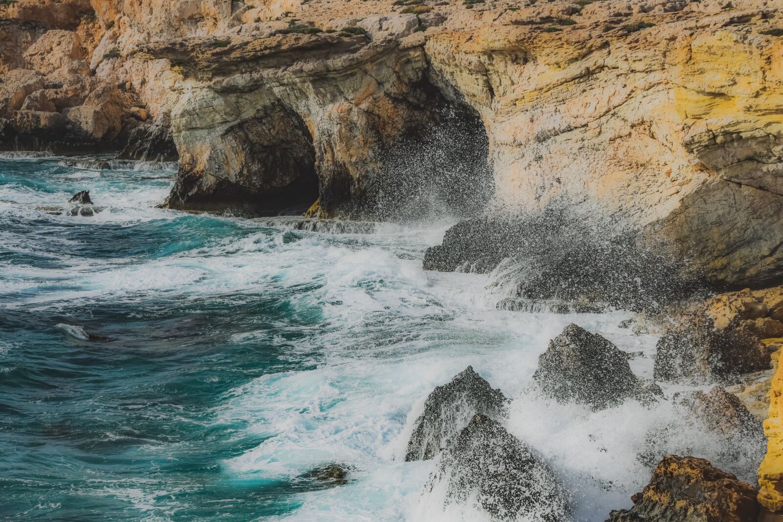 Nikon D3300 sample photo. Wave, crushing, rocky coast photography