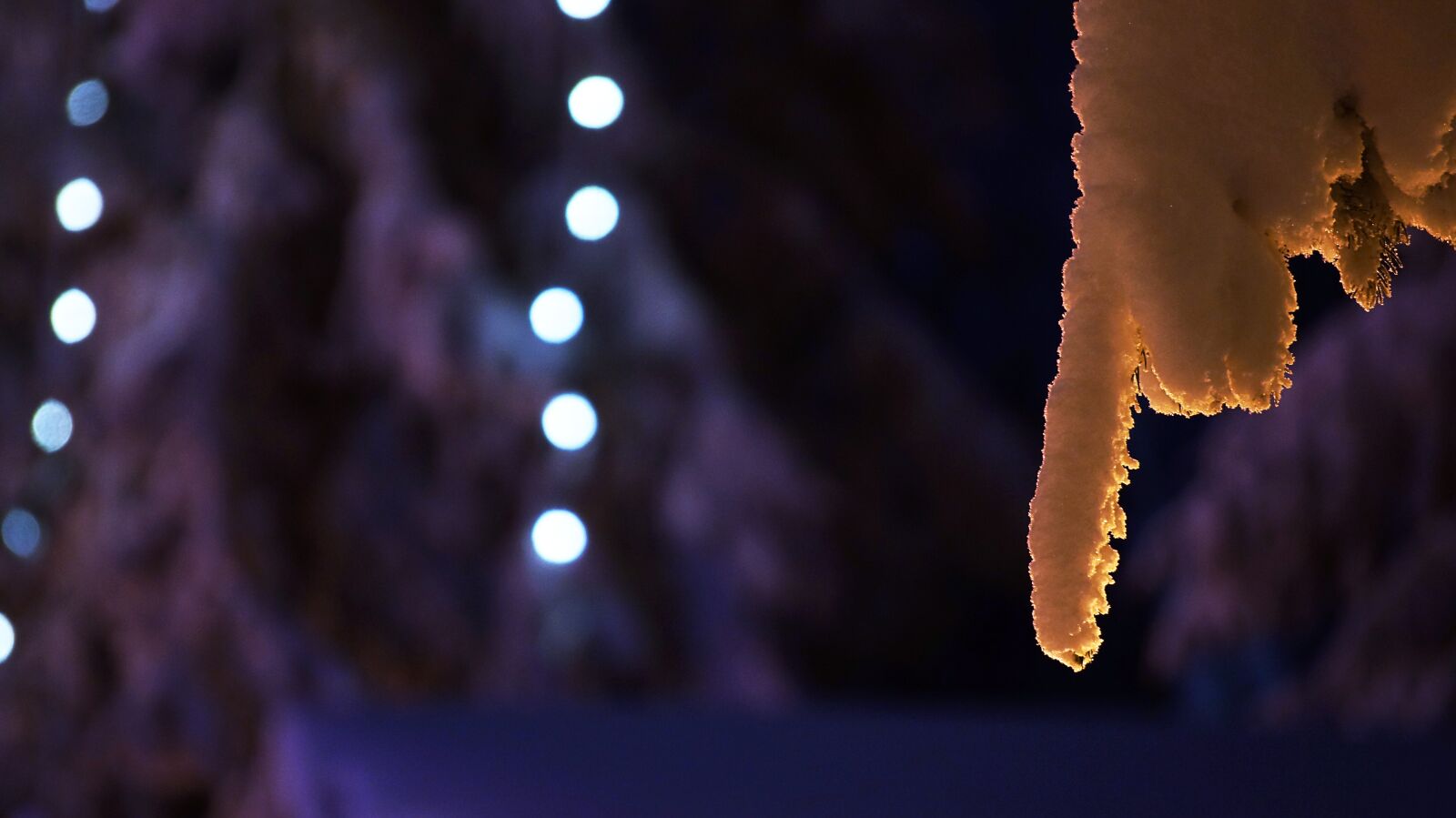Sony SLT-A37 sample photo. Snow, winter, lights photography