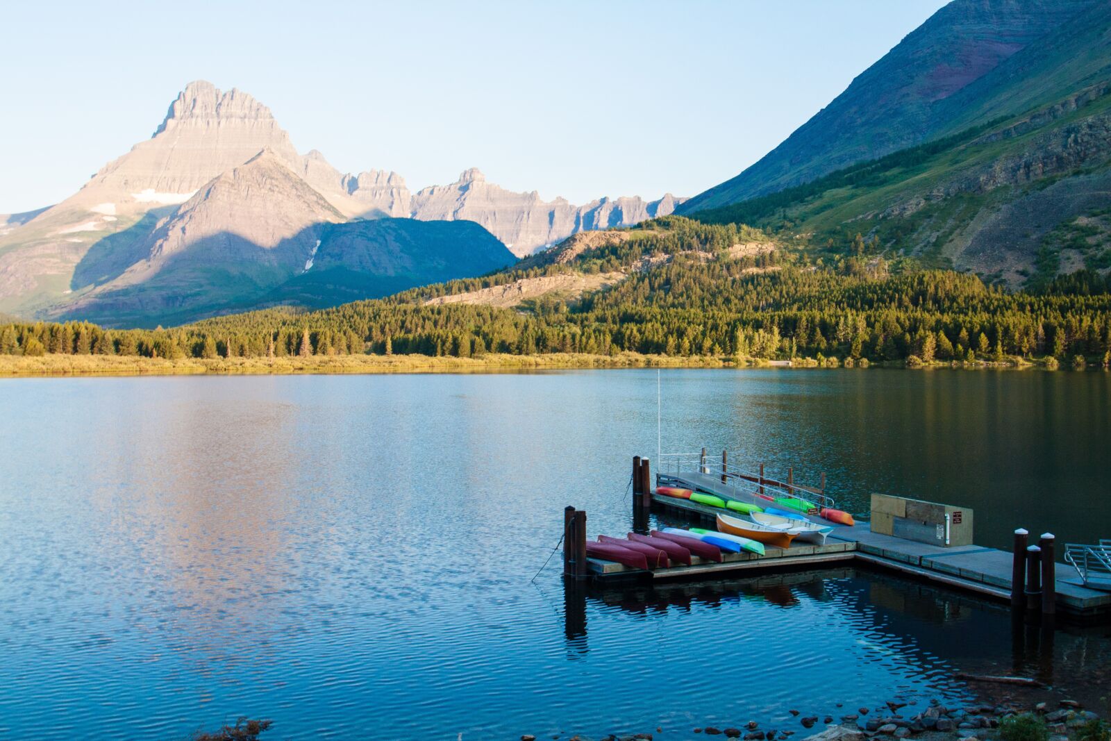 Canon EOS 450D (EOS Rebel XSi / EOS Kiss X2) sample photo. Swift current lake, glacier photography