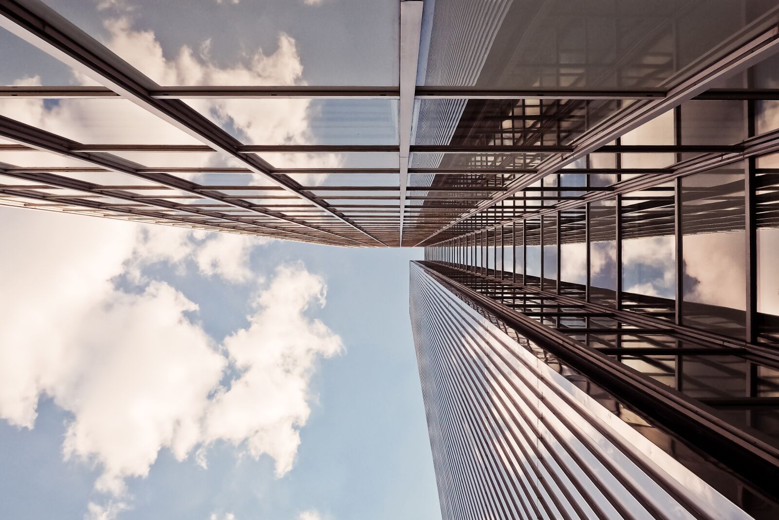 Olympus OM-D E-M10 sample photo. Architecture, glass, modern photography