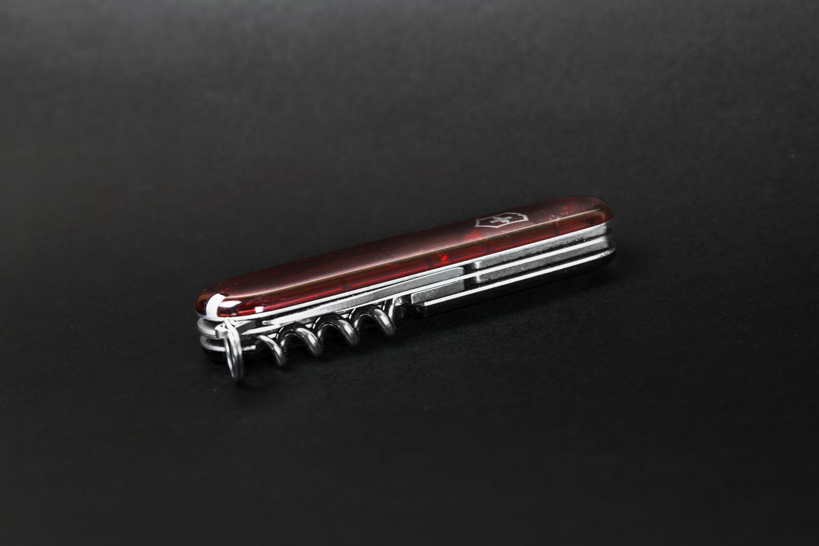 Tamron SP 24-70mm F2.8 Di VC USD sample photo. Pocket knife, red, universal photography