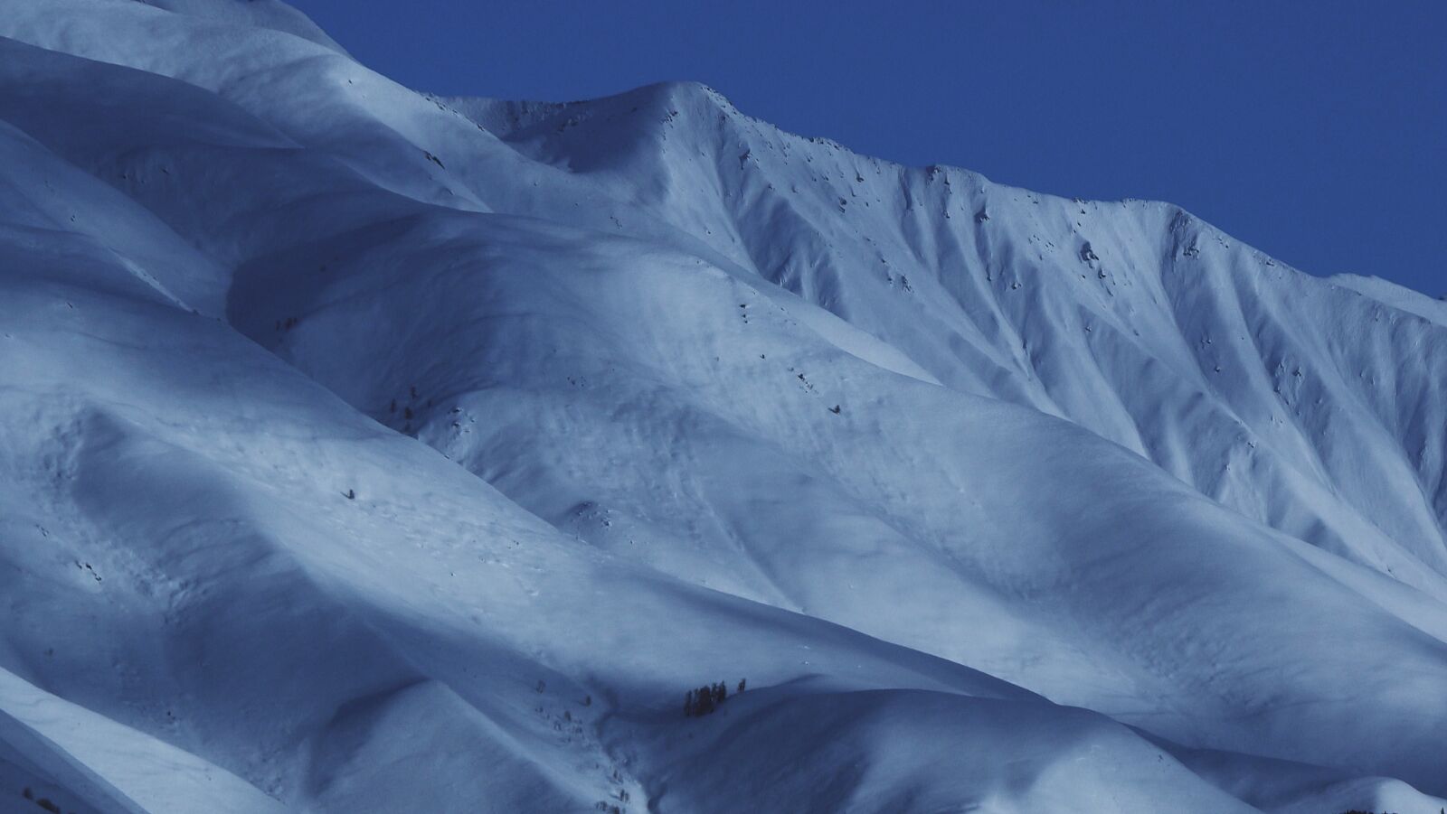 Canon EOS 700D (EOS Rebel T5i / EOS Kiss X7i) sample photo. The scenery, snow, mountain photography