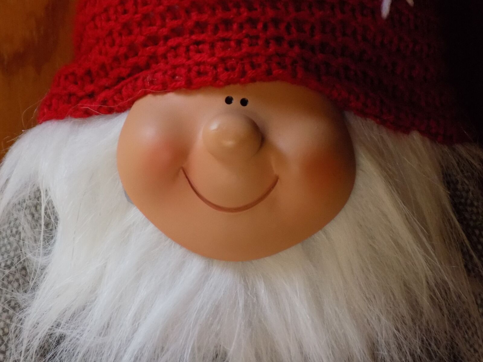 Nikon COOLPIX L340 sample photo. Christmas elves, advent, christmas photography