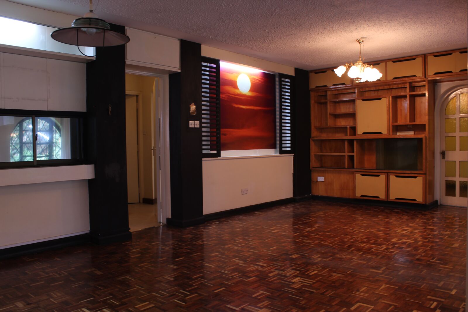 Canon EOS 600D (Rebel EOS T3i / EOS Kiss X5) sample photo. House, space, living photography