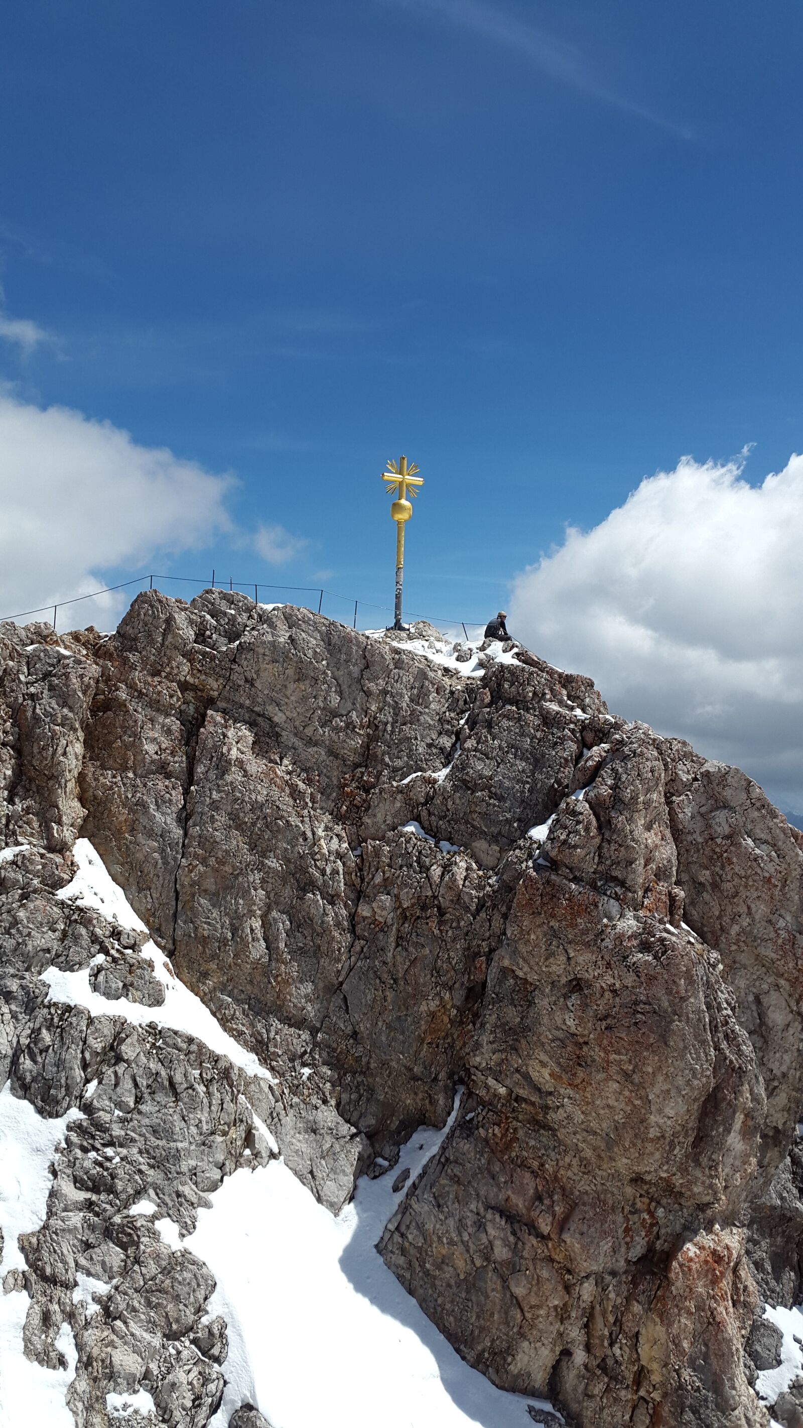 Samsung Galaxy Alpha sample photo. Zugspitze, summit cross, summit photography
