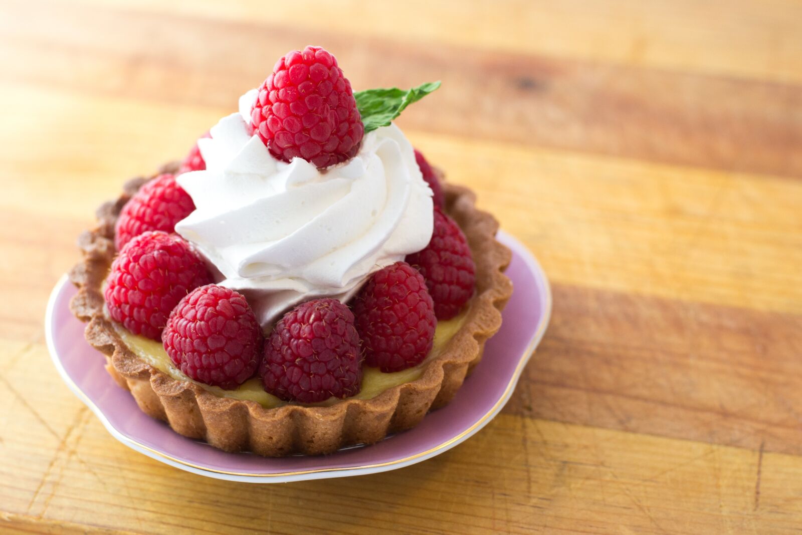 Nikon D3100 sample photo. Dessert, raspberries, whip cream photography