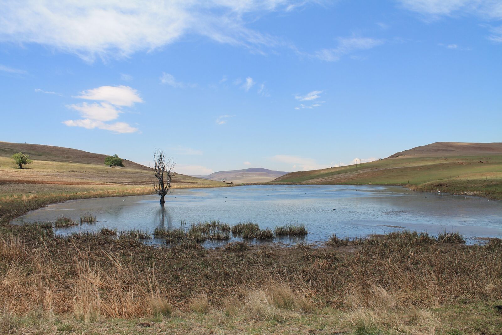 Canon EOS 1100D (EOS Rebel T3 / EOS Kiss X50) sample photo. Dam, water, landscape photography
