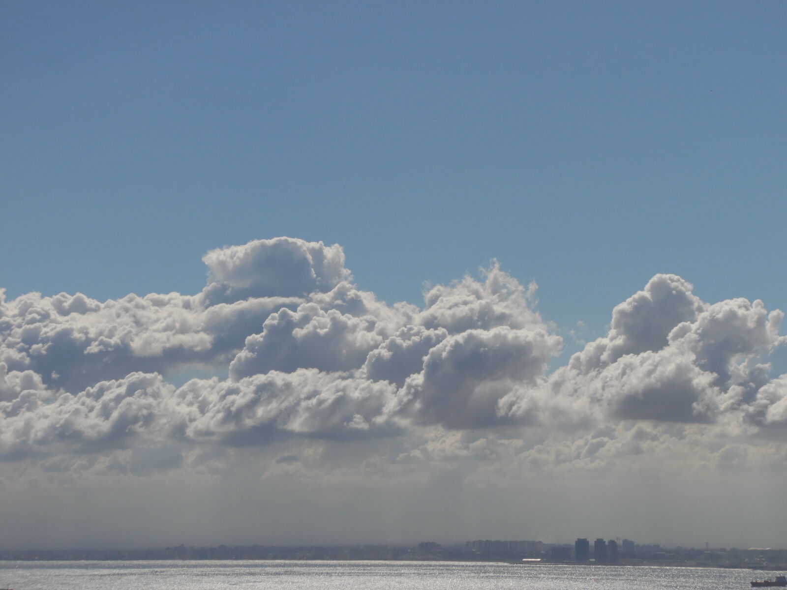 Samsung WB1100F/WB1101F/WB1102F sample photo