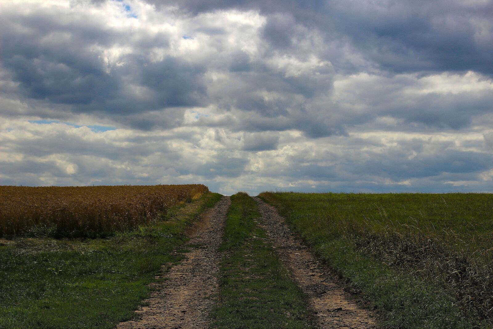 Canon EOS 600D (Rebel EOS T3i / EOS Kiss X5) sample photo. Heaven, clouds, sky photography