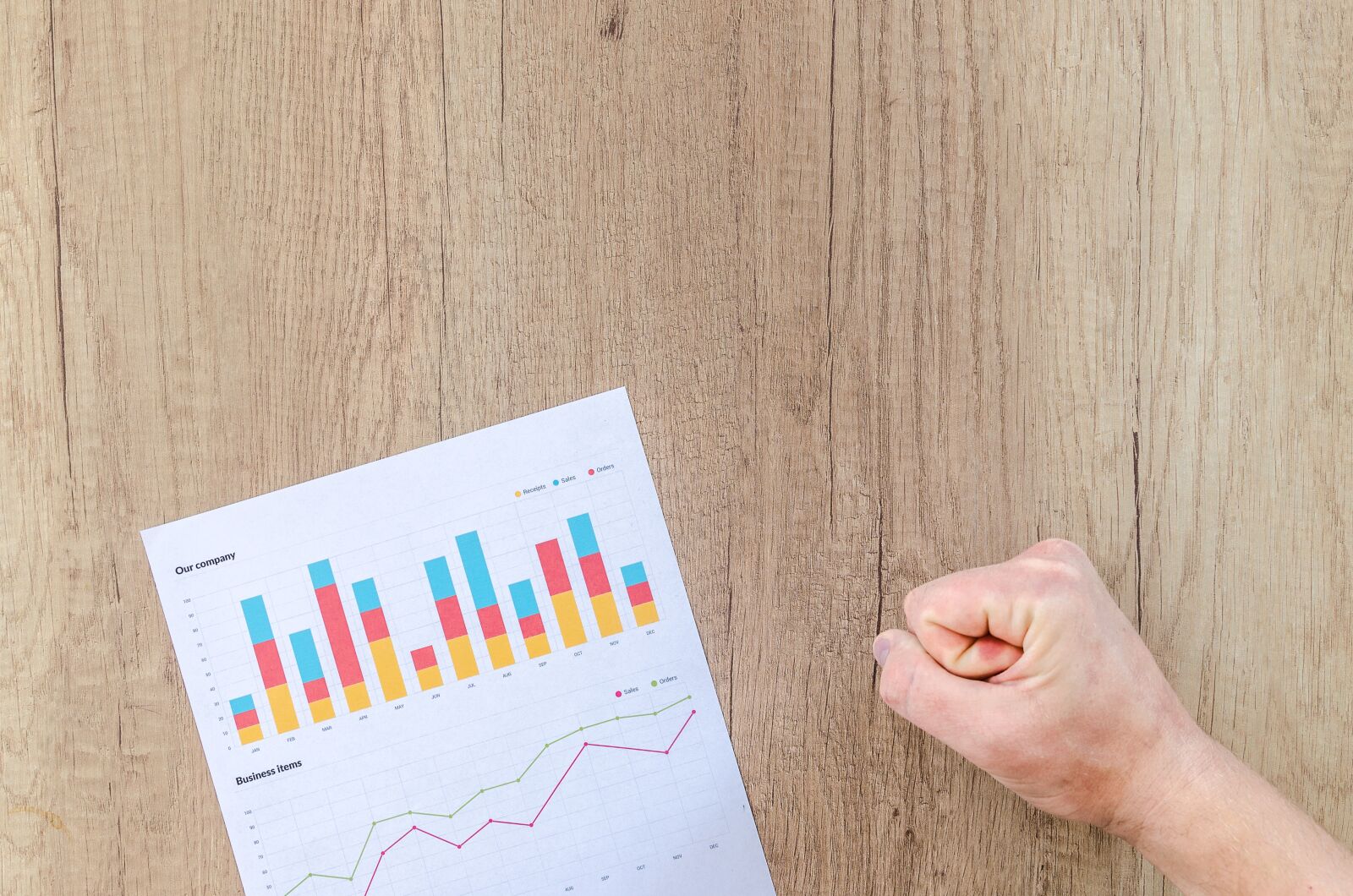 Nikon D5100 sample photo. Chart, graph, finance photography