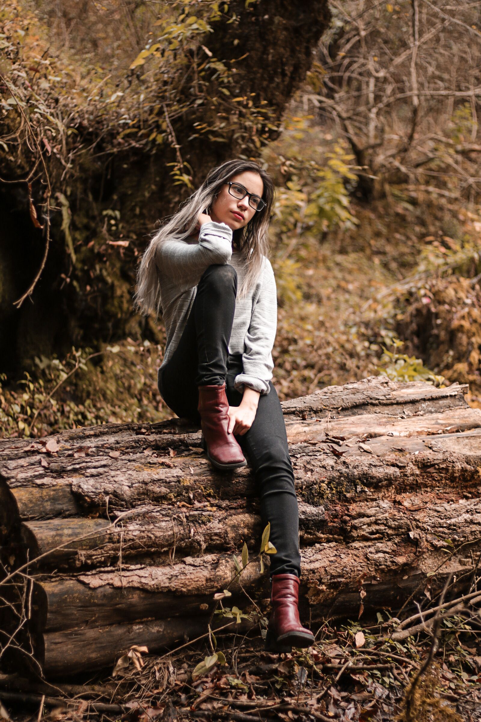 Canon EOS 70D + Canon EF 50mm F1.8 STM sample photo. Nature, wood, people photography