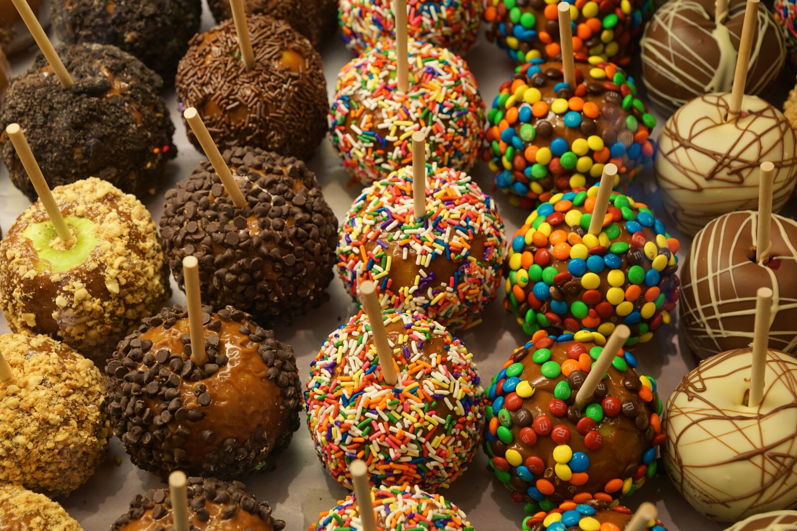 Sony ILCA-77M2 + Sony DT 16-50mm F2.8 SSM sample photo. Sweet, market hall, boston photography