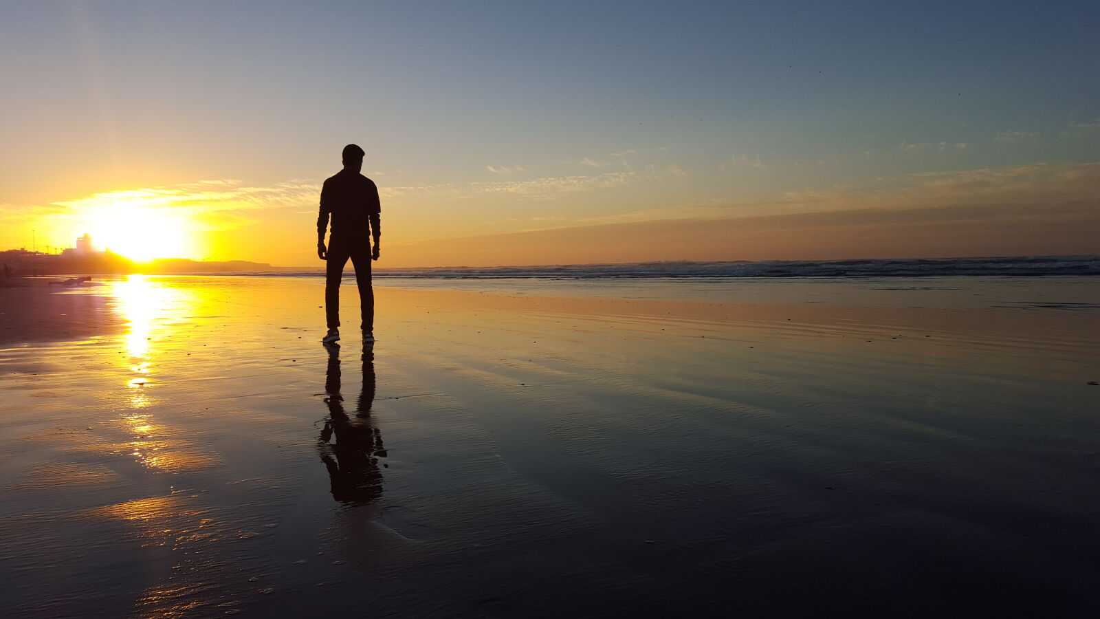 Samsung GALAXY S6 edge sample photo. Silhouette, of, person, standing photography