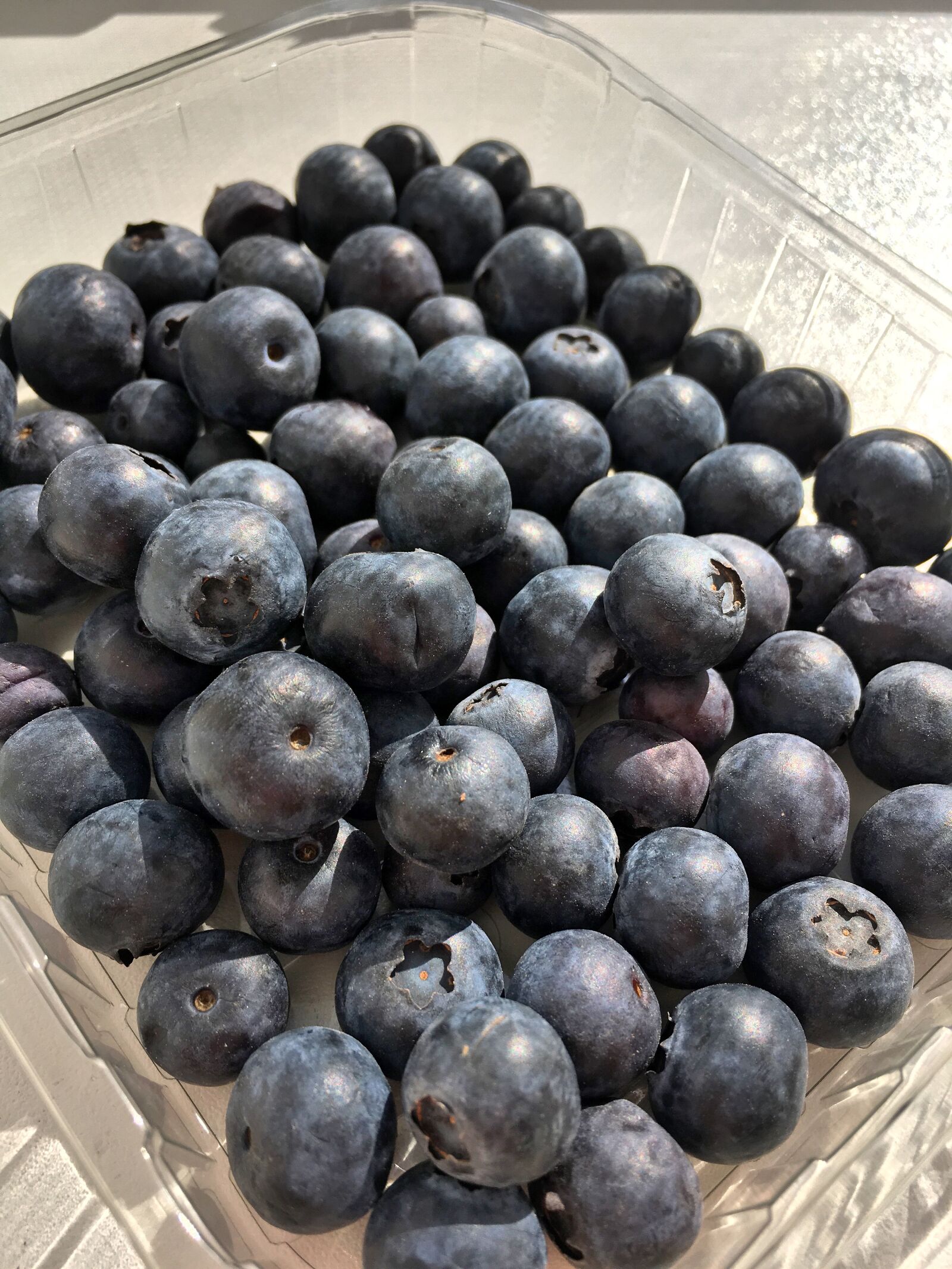 Apple iPhone 6s sample photo. Blueberry, taste, berry photography