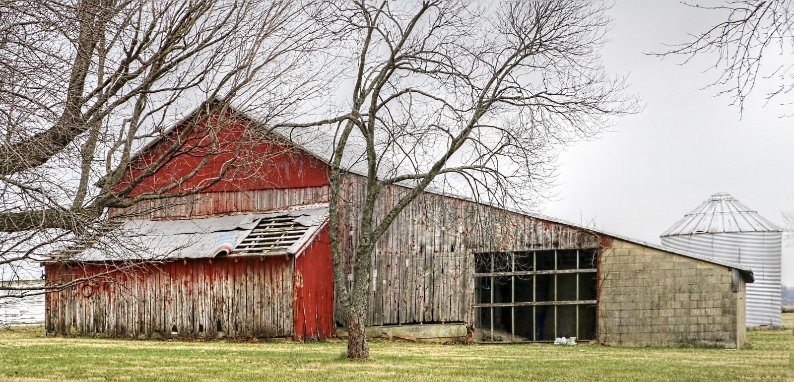 Canon EOS 750D (EOS Rebel T6i / EOS Kiss X8i) sample photo. Barn, rustic, barns photography