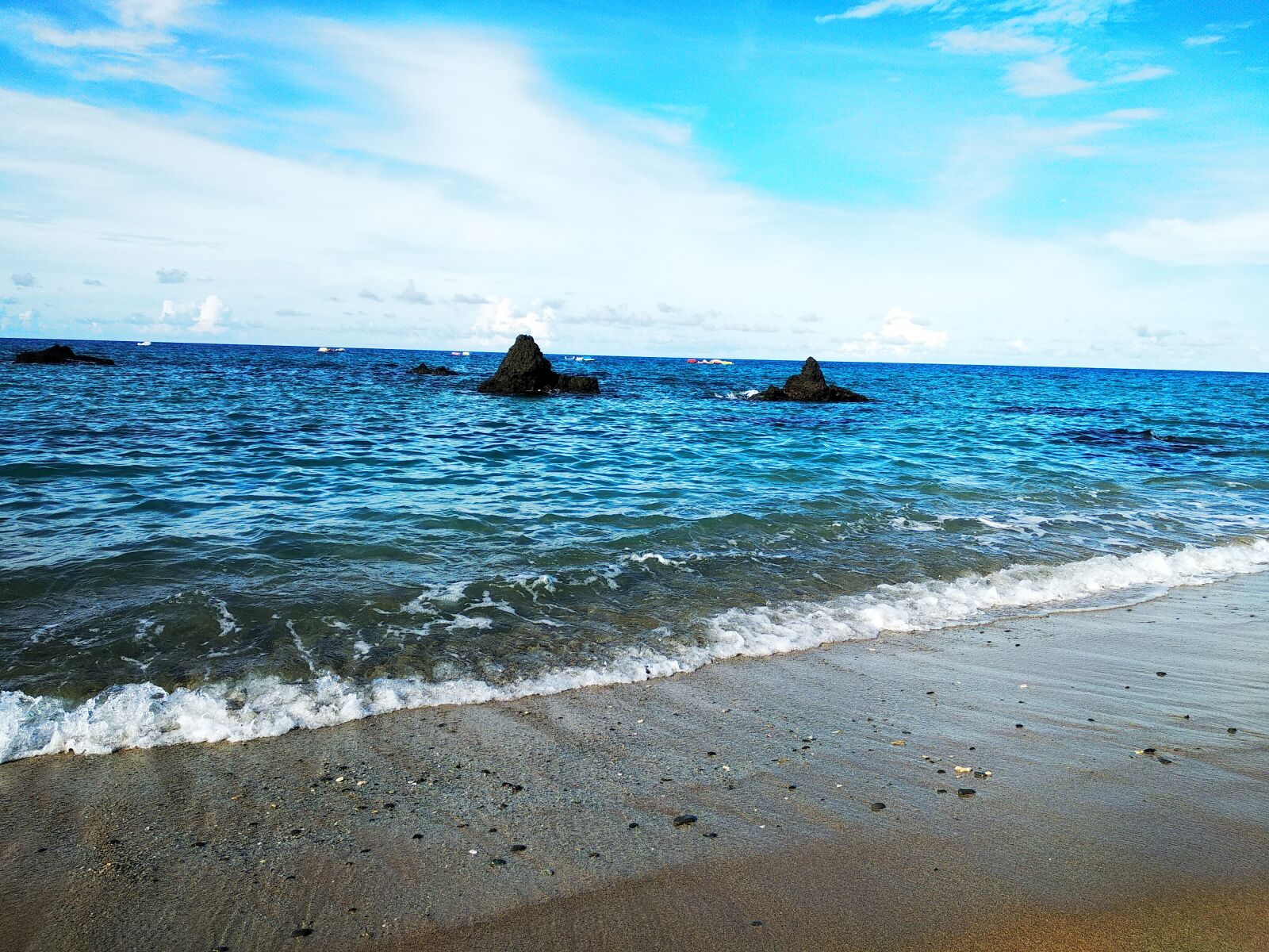 Xiaomi Mi A1 sample photo. Sea, nice weather, beach photography
