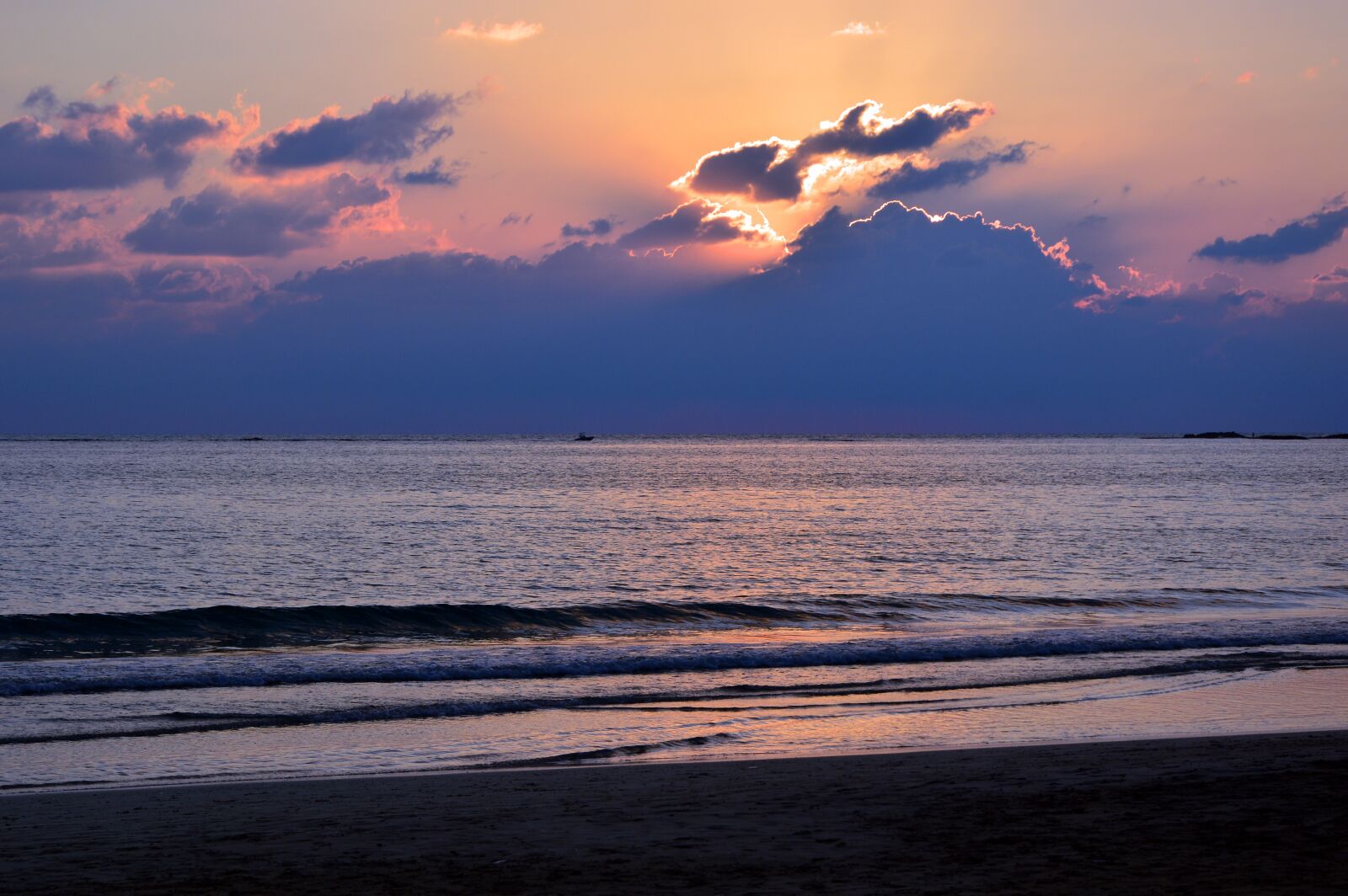 Nikon D3200 sample photo. Afterglow, sunset, abendstimmung photography
