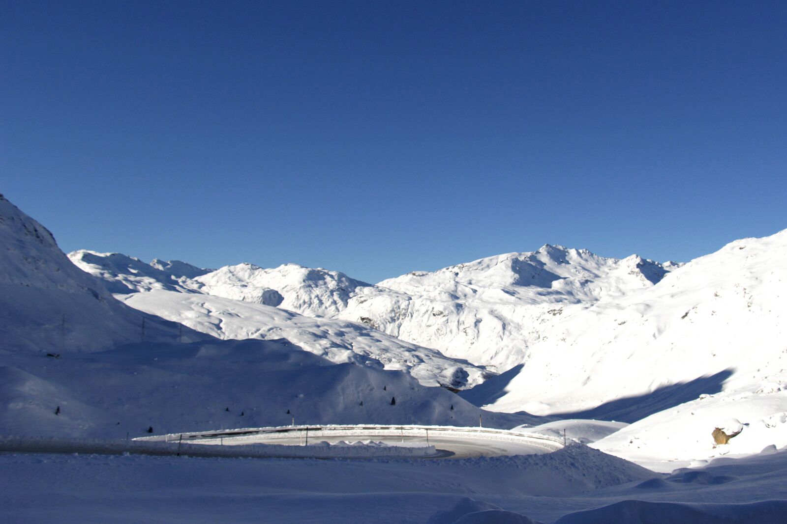 Canon EOS 100D (EOS Rebel SL1 / EOS Kiss X7) sample photo. Snow, mountain, glacier photography