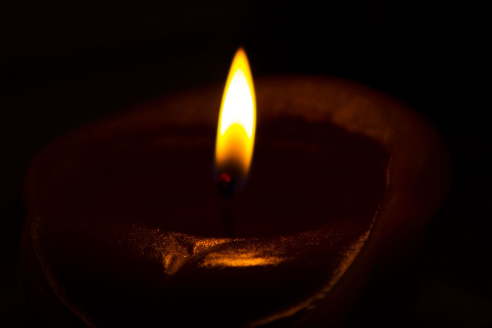 Canon EOS M3 sample photo. Burn, burning, candle, candles photography