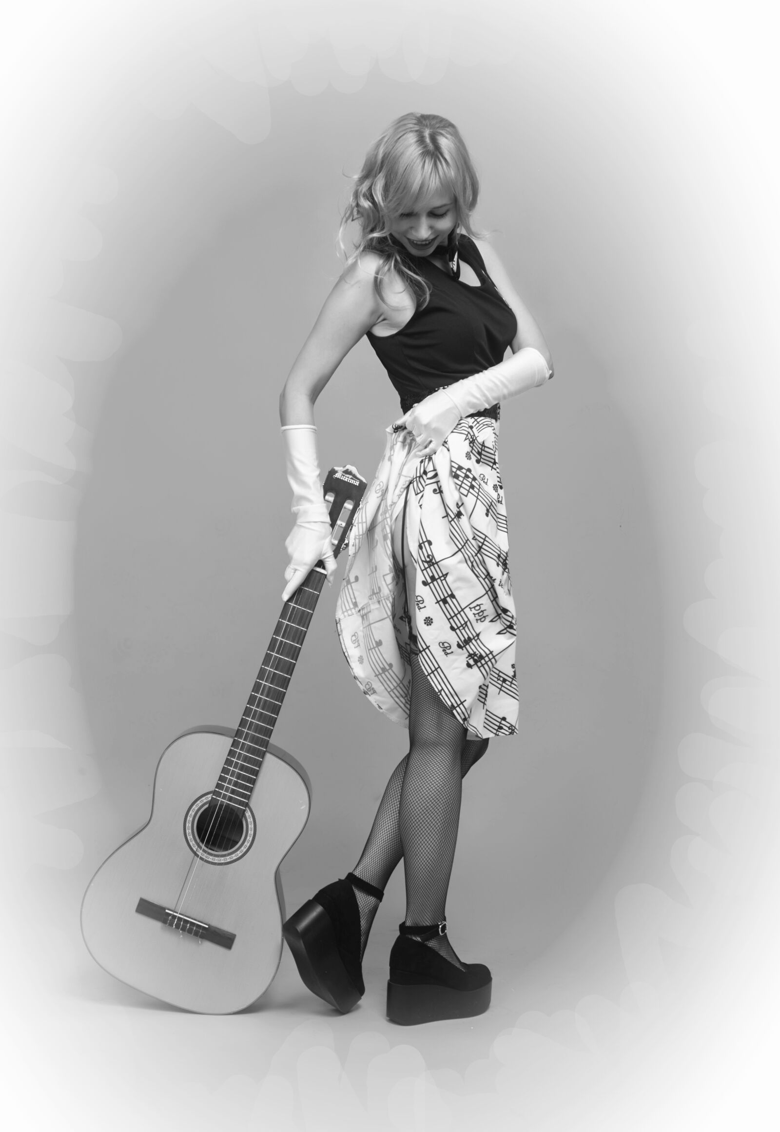 Canon EOS 5D Mark II sample photo. Pin-up girl, pin-up, cover photography