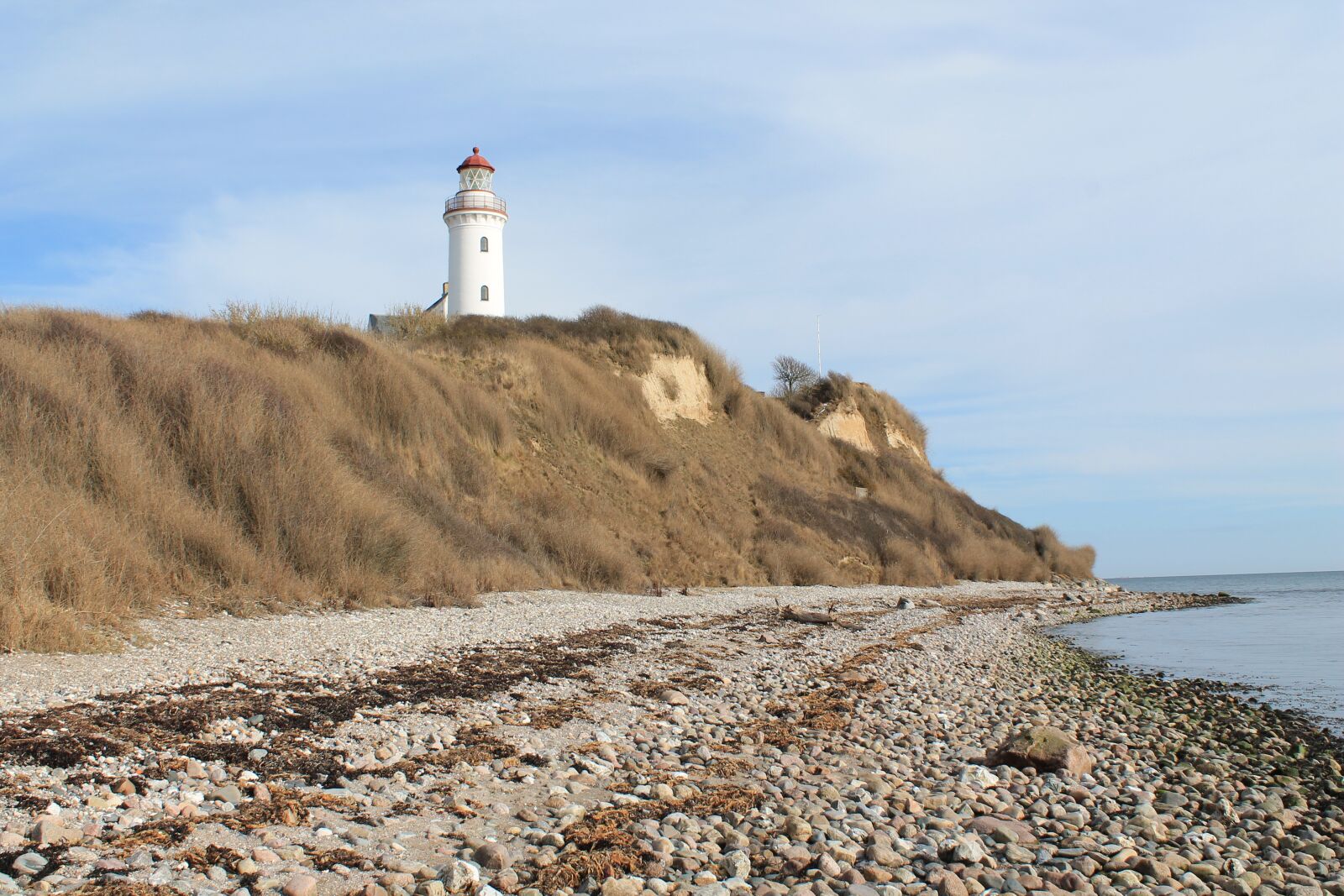 Canon EOS 1100D (EOS Rebel T3 / EOS Kiss X50) sample photo. Lighthouse, coast, beach photography