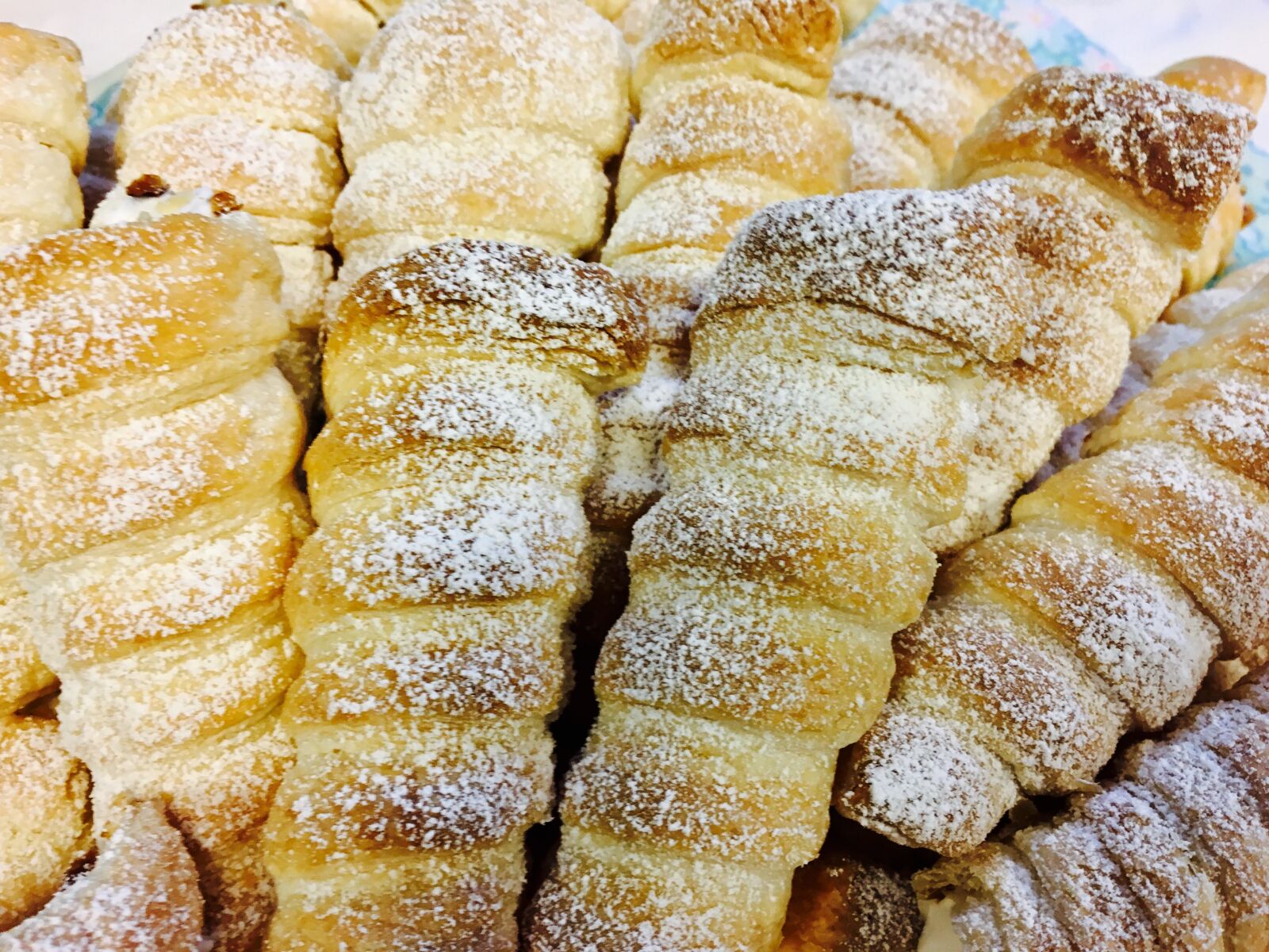 Apple iPhone 6s sample photo. Eat, delicious, fat photography