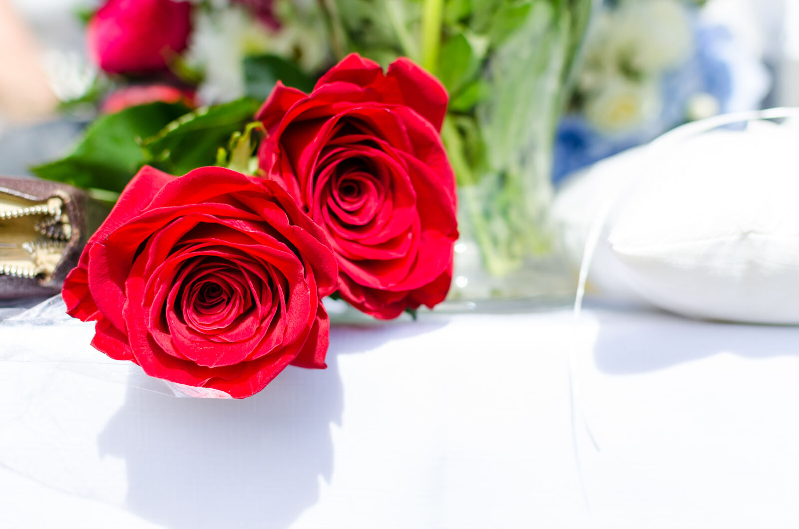 Nikon D5100 + Nikon AF-S DX Nikkor 35mm F1.8G sample photo. Close, up, of, rose photography