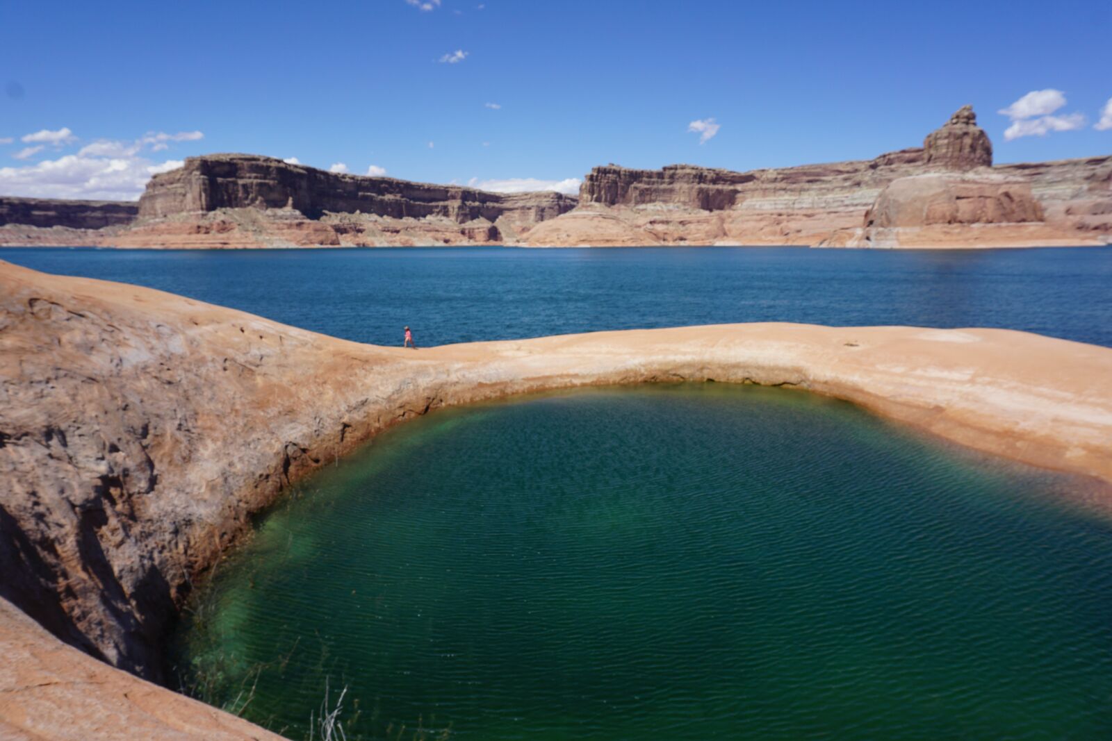 Sony E 16-50mm F3.5-5.6 PZ OSS sample photo. Lake powell, lake, pool photography