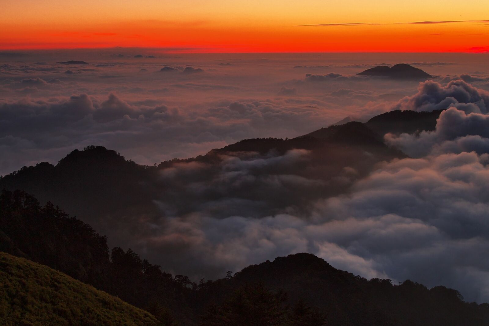 Canon EOS 70D + Canon EF 24-105mm F4L IS USM sample photo. Landscape, scenic, sunset photography