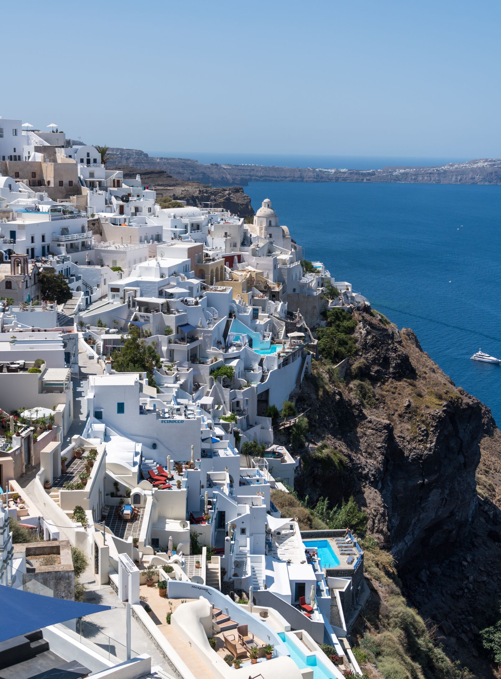 Sony a7R II + Sony FE 24-240mm F3.5-6.3 OSS sample photo. Santorini, oia, greece photography