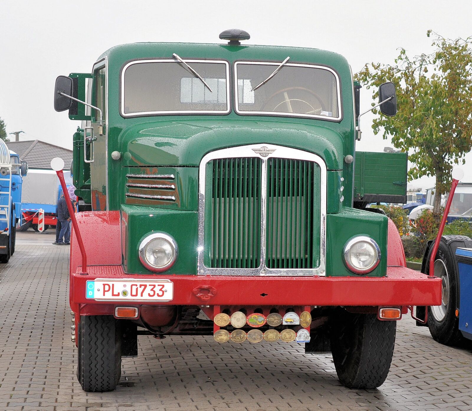 Nikon D90 sample photo. Oldtimer, truck, vehicle photography