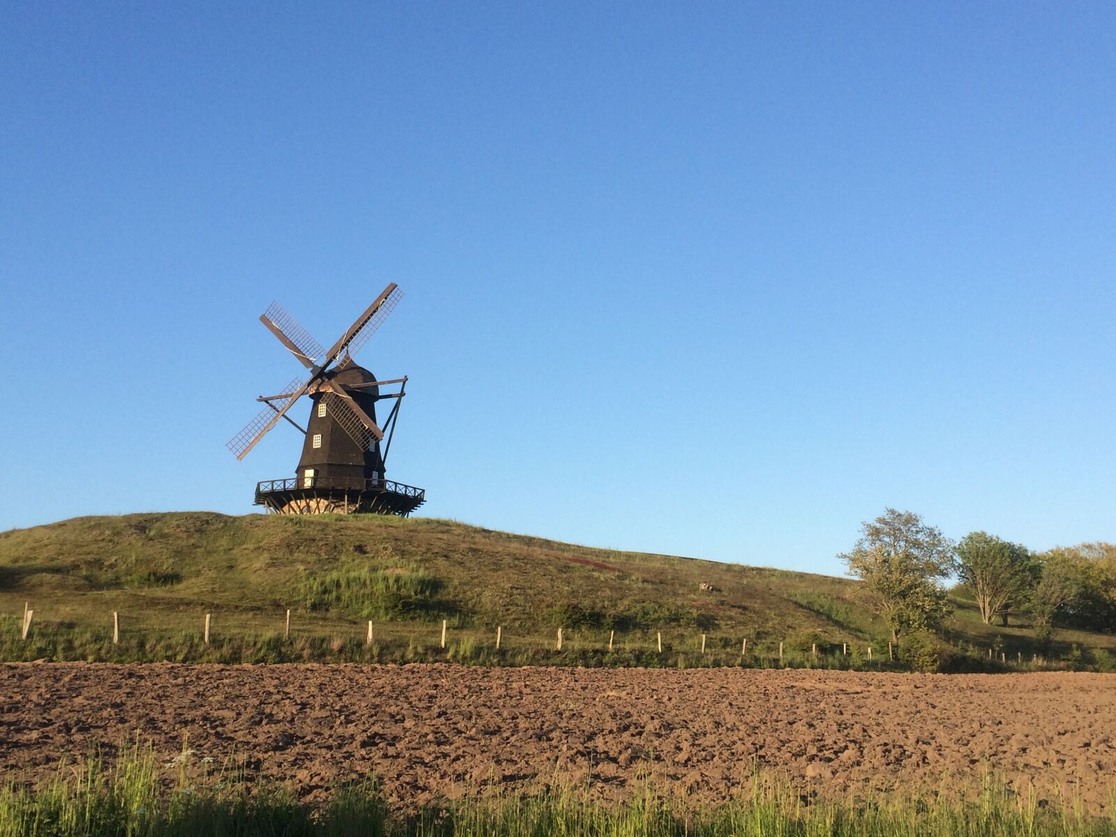 iPhone 5s back camera 4.15mm f/2.2 sample photo. Windmill, skåne, landscapes photography