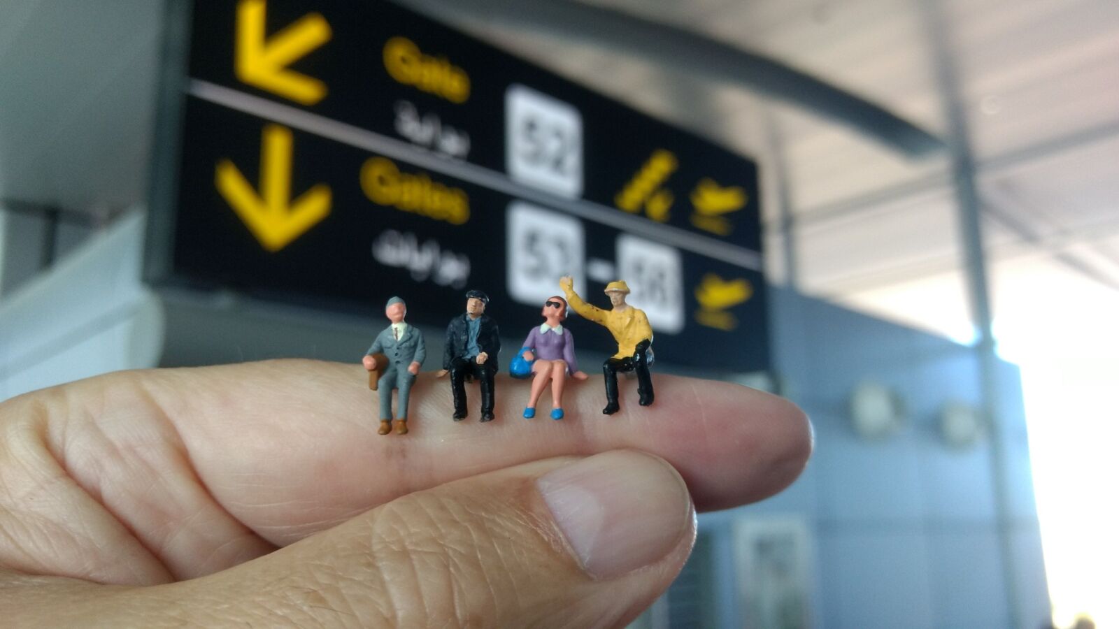 Motorola Moto G (4) sample photo. Airport, departure, miniature figures photography