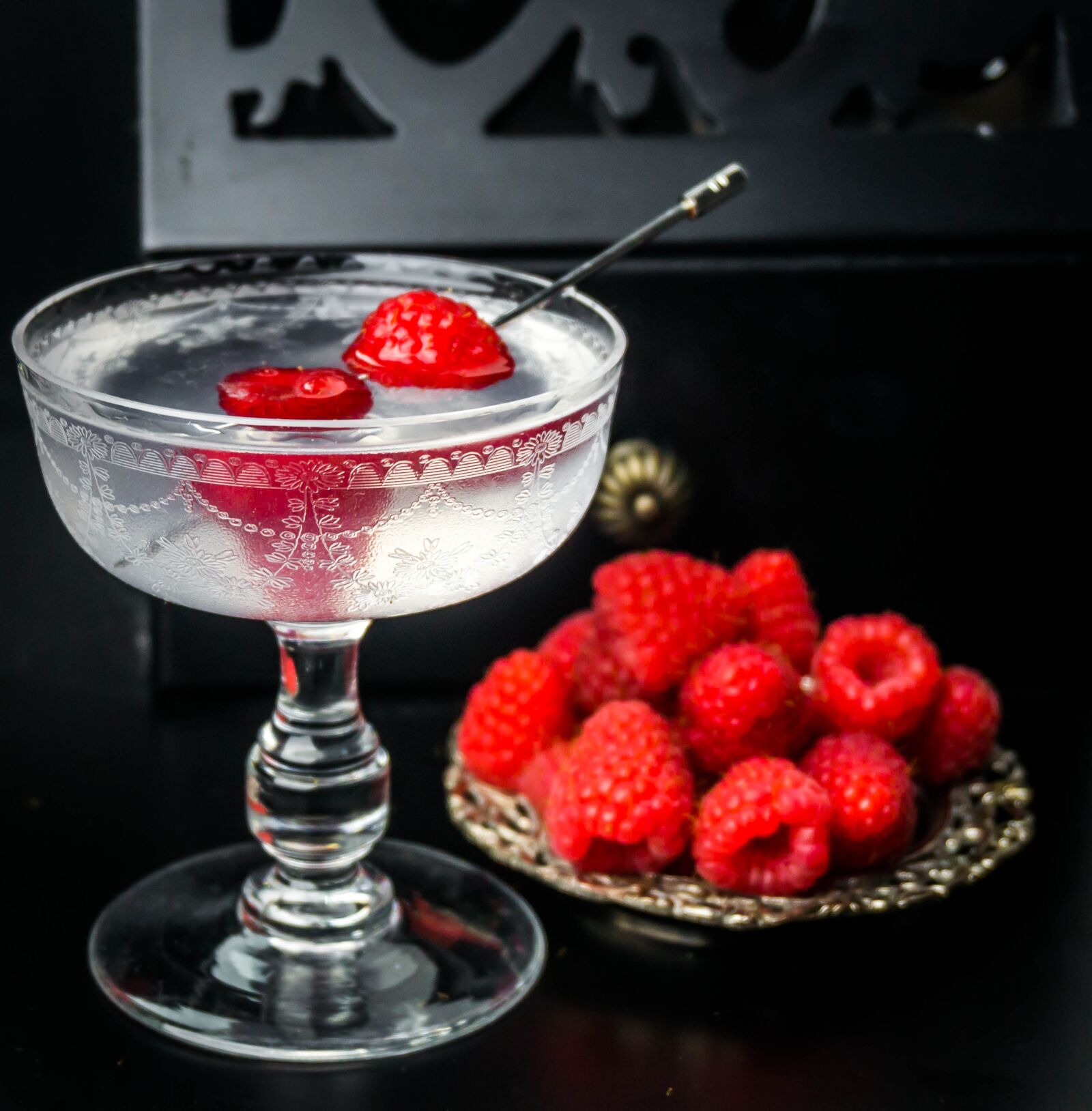 Sony Alpha a5000 (ILCE 5000) sample photo. Cocktail, alcohol, martini photography